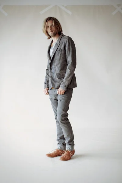 Look 16